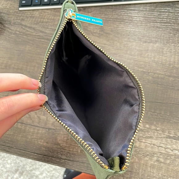 Personalized Makeup Bag - Picture 3 of 3